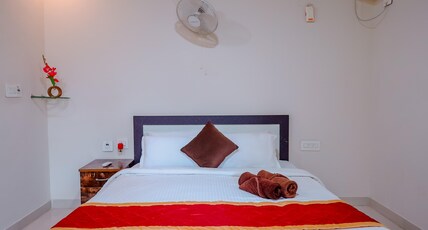 Golden Hill Resort Room Type - Deluxe Non Ac Cottage