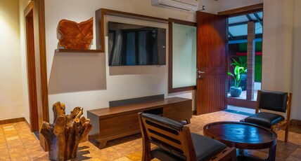 Pleasant Tree Hotels Room Type - Luxury Suite with Private Pool