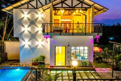 Butterfly Outpost 99 Room In A Villa