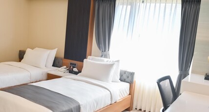 BARAK VIEW RESIDENCY Room Type - DELUXE