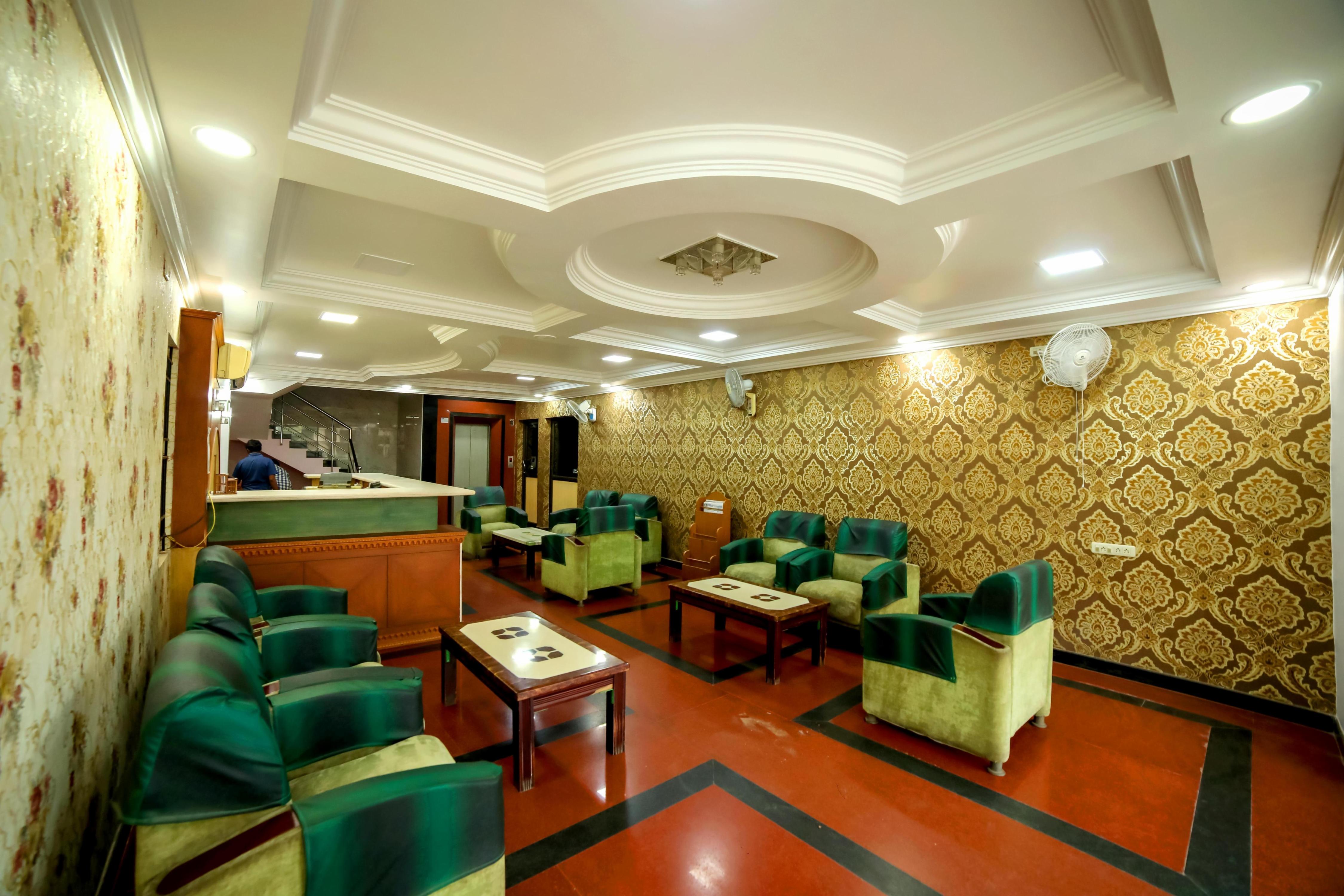 HOTEL ROCKFORT PALACE