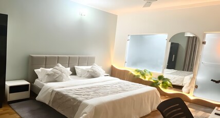 Winterline Vista Room Type - Stargazing Vista  | Deluxe family suite with telescope