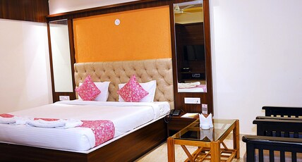 Hotel Rudraksh Inn Room Type - SUPER DELUXE ROOM