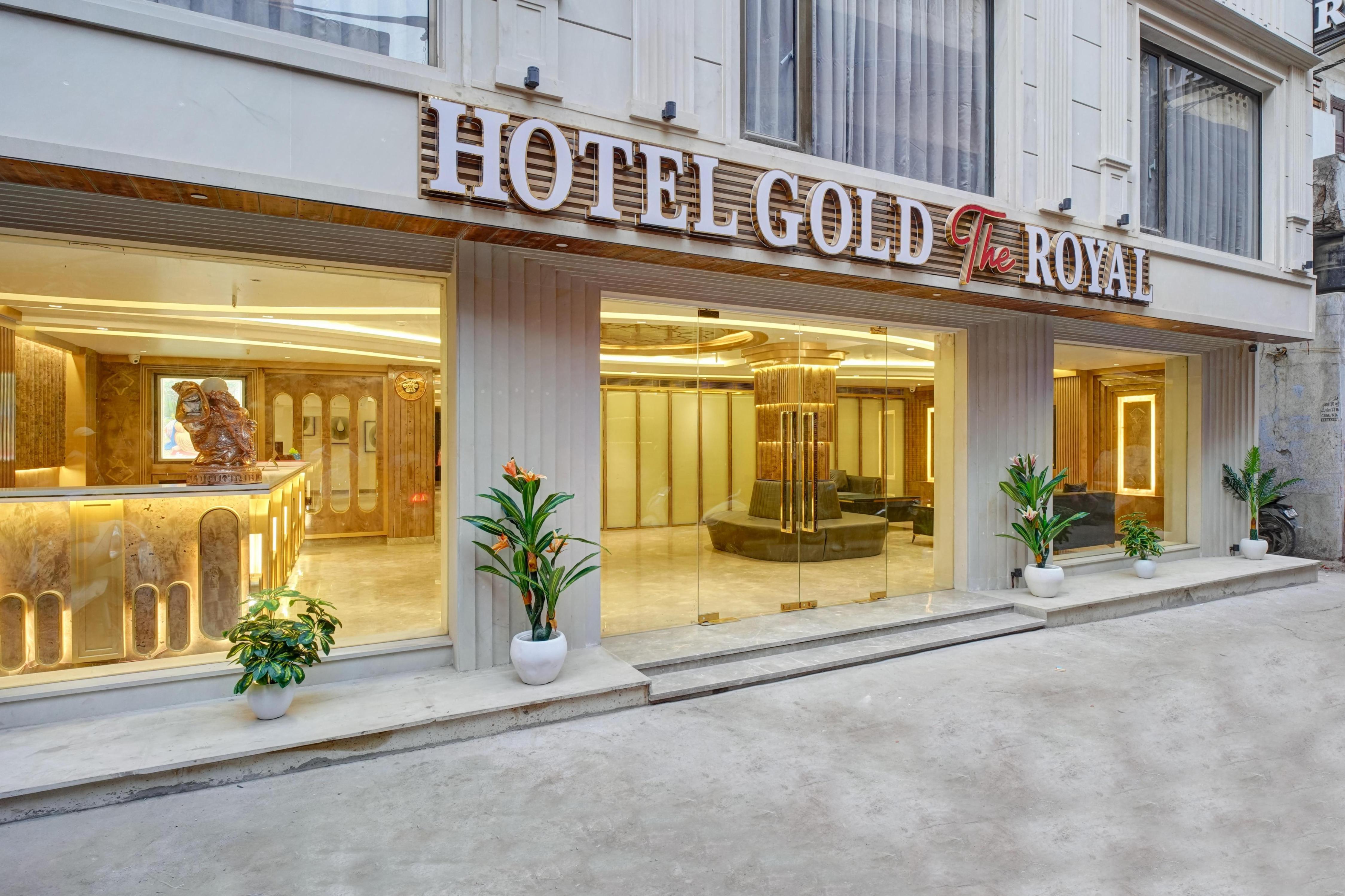 Gold The Royal With Luxurious Rooftop Restaurant - Tap to explore photos