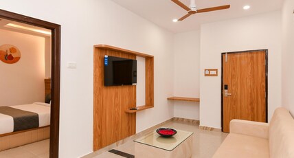 Hotel Shine International Room Type - Suite Room