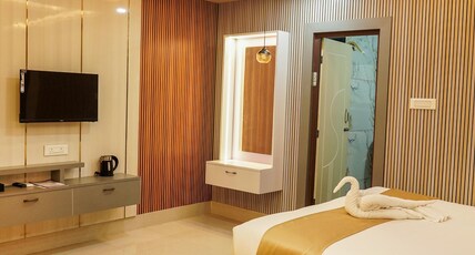 Hotel Ratneshwar Room Type - Deluxe Twin Room