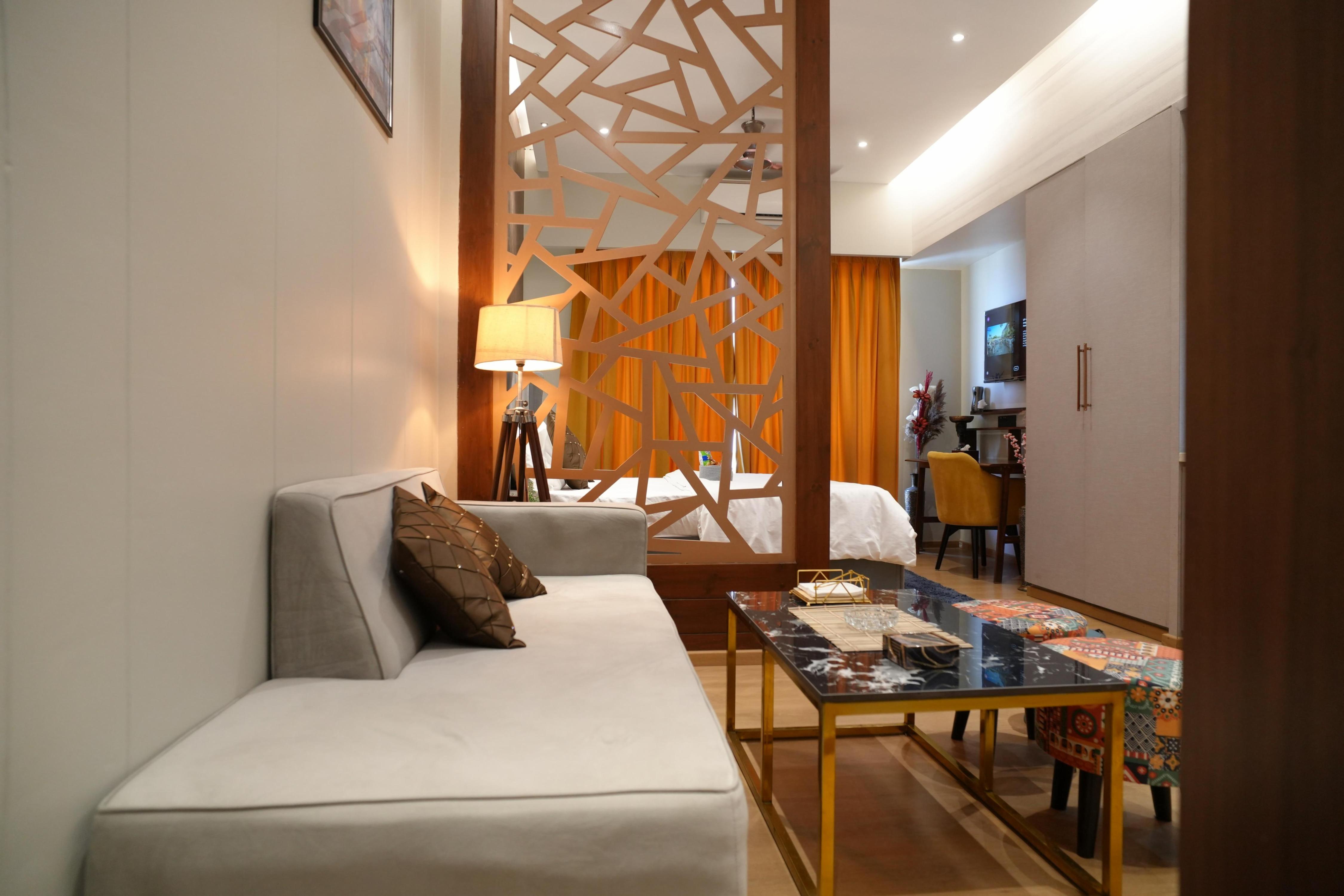 The Vibrant Home A Luxury Stay - Tap to explore photos
