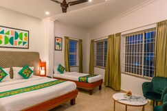 Treebo Regalia Comforts, 5 Mins To Raja Seat Garden