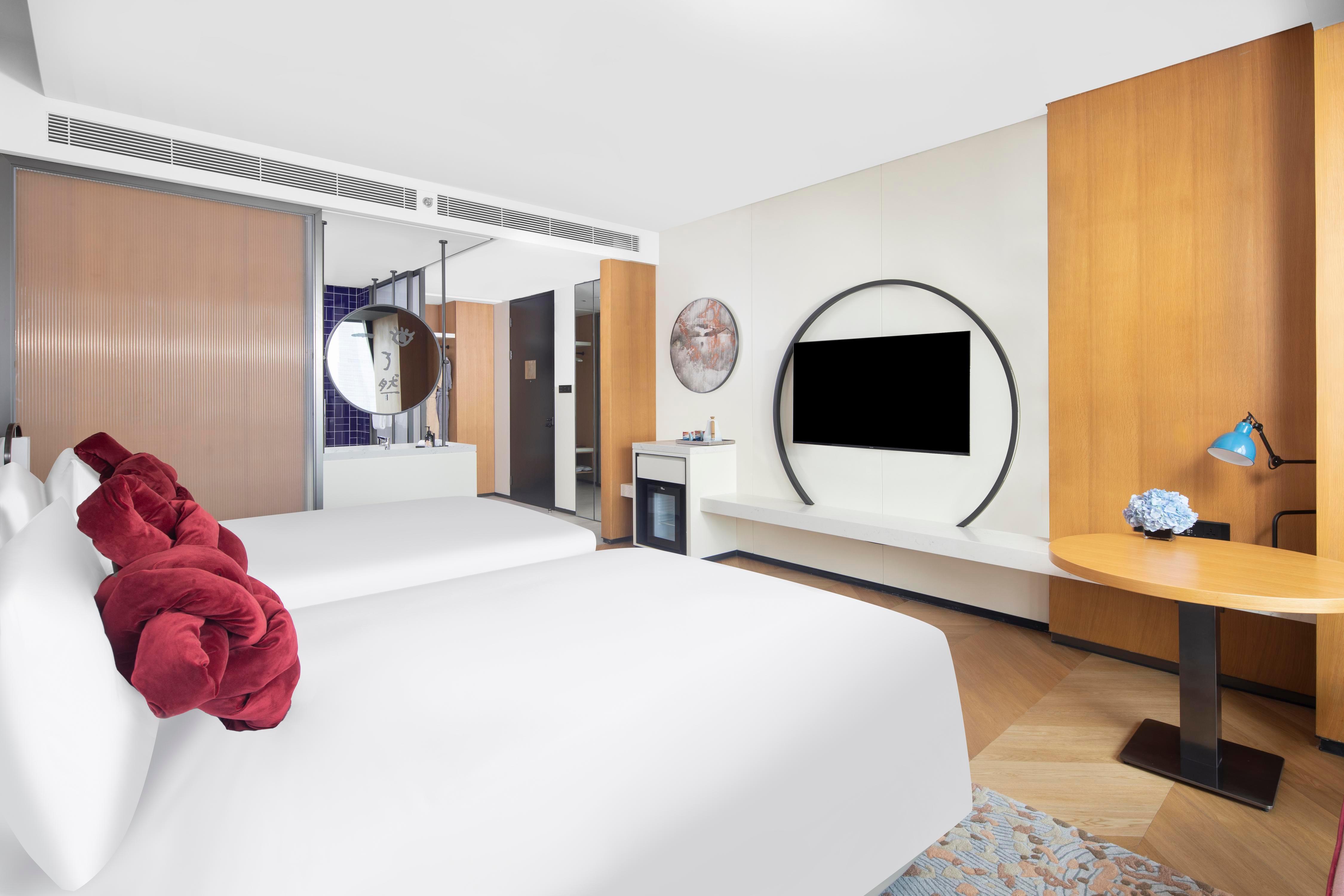 M Social Hotel Suzhou - Tap to explore photos