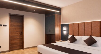 Hotel Apple Inn Room Type - Presidential Suite with Swimming Pool