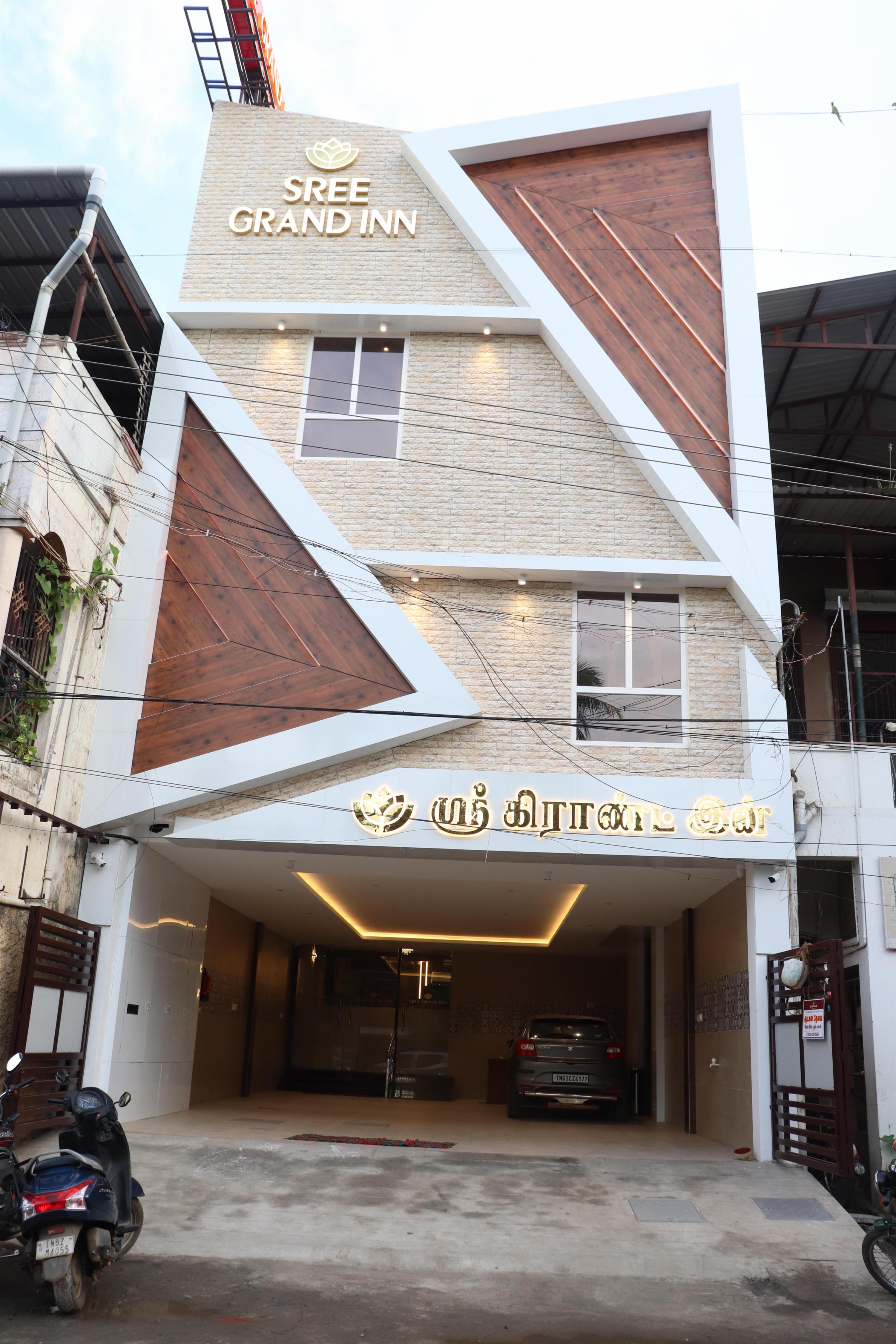 Sree Grand Inn - Tap to explore photos