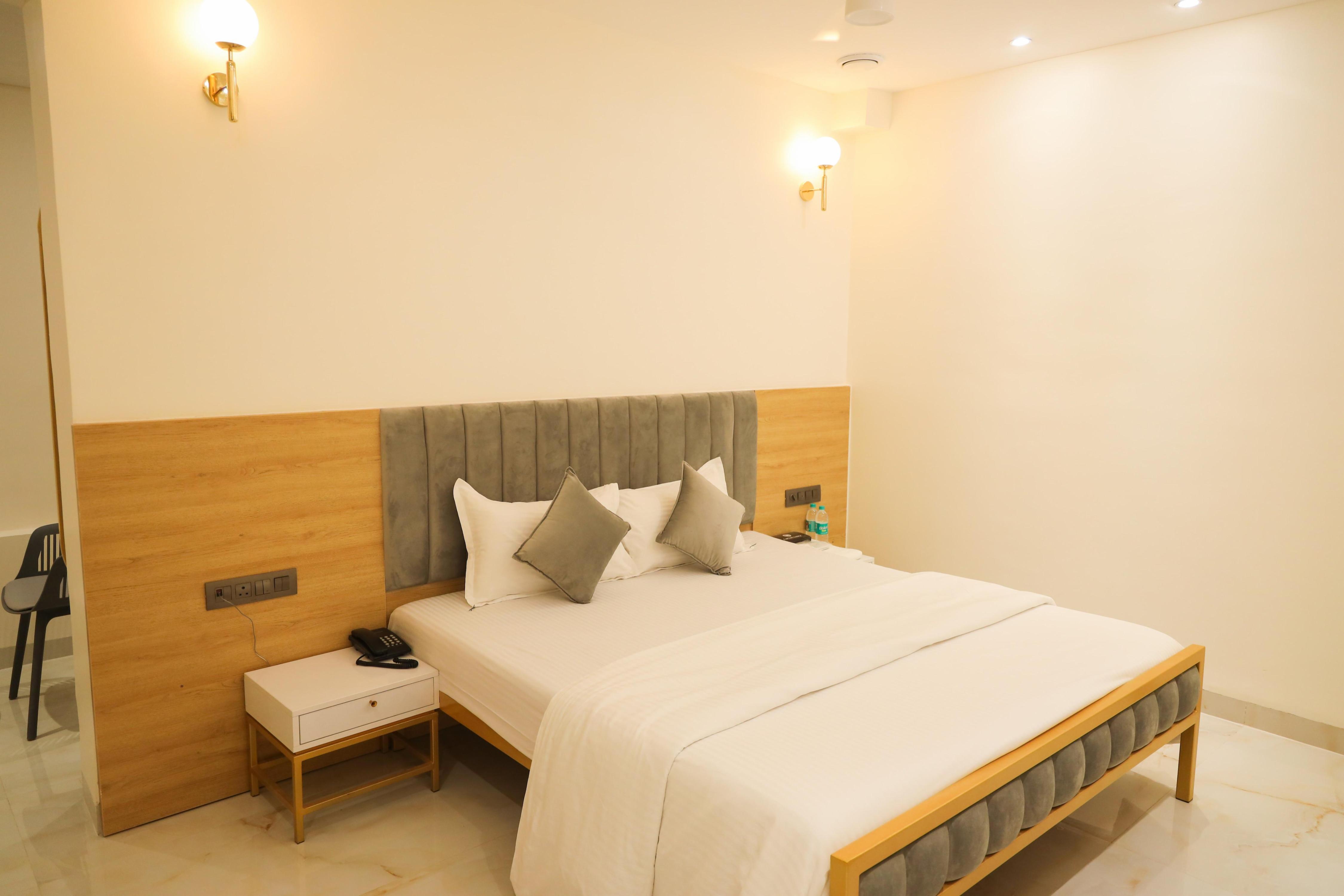 Krushiraj Lodge Room Type - LUXURY ROOM