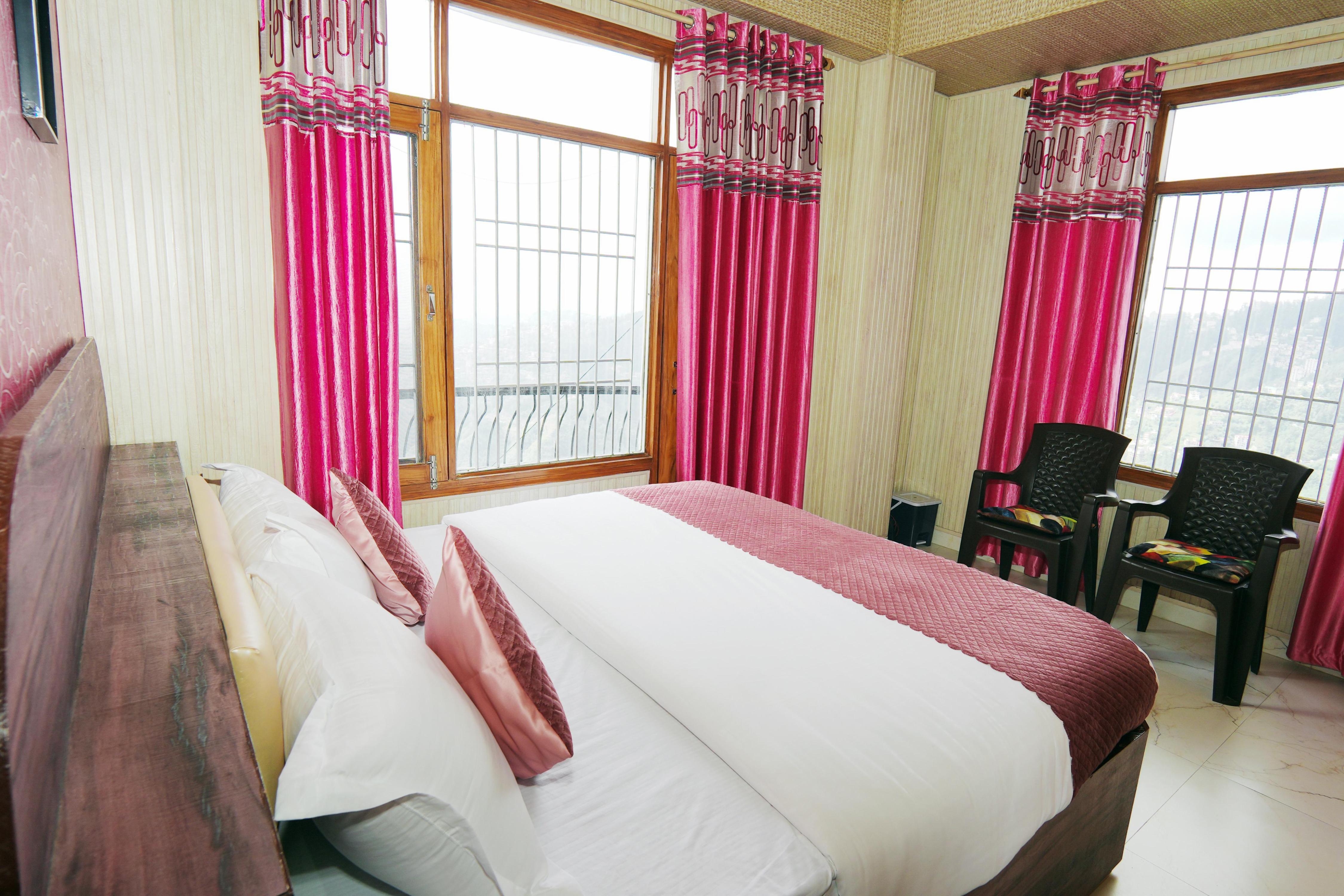 Hills Queen Homestay - Tap to explore photos