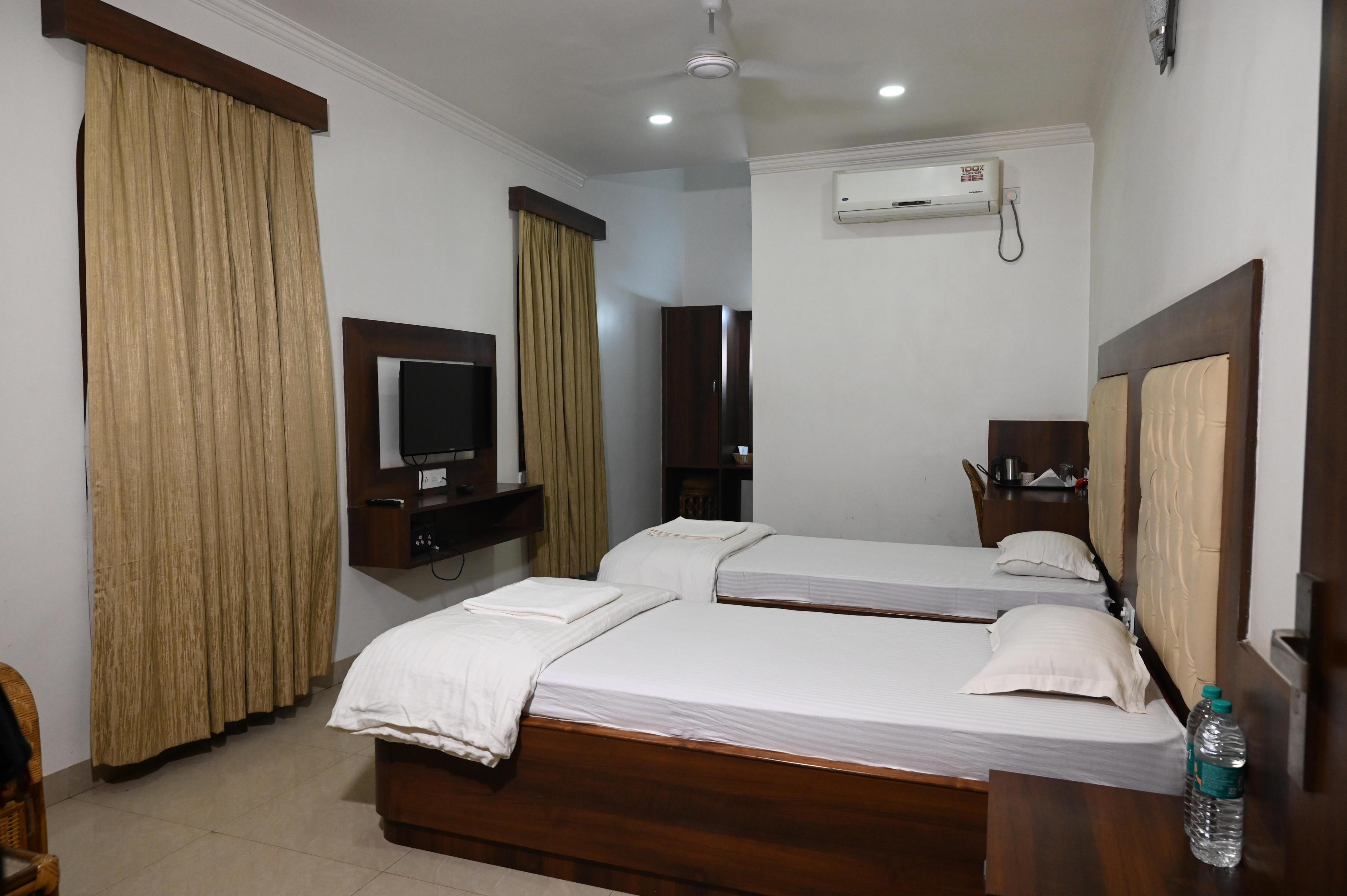 Santiniketan Residency Room Type - SUPER DELUXE DOUBLE