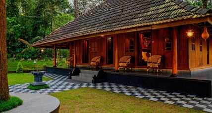Wind Hills Village | Serene Haven Room Type - Kerala Traditional Mana