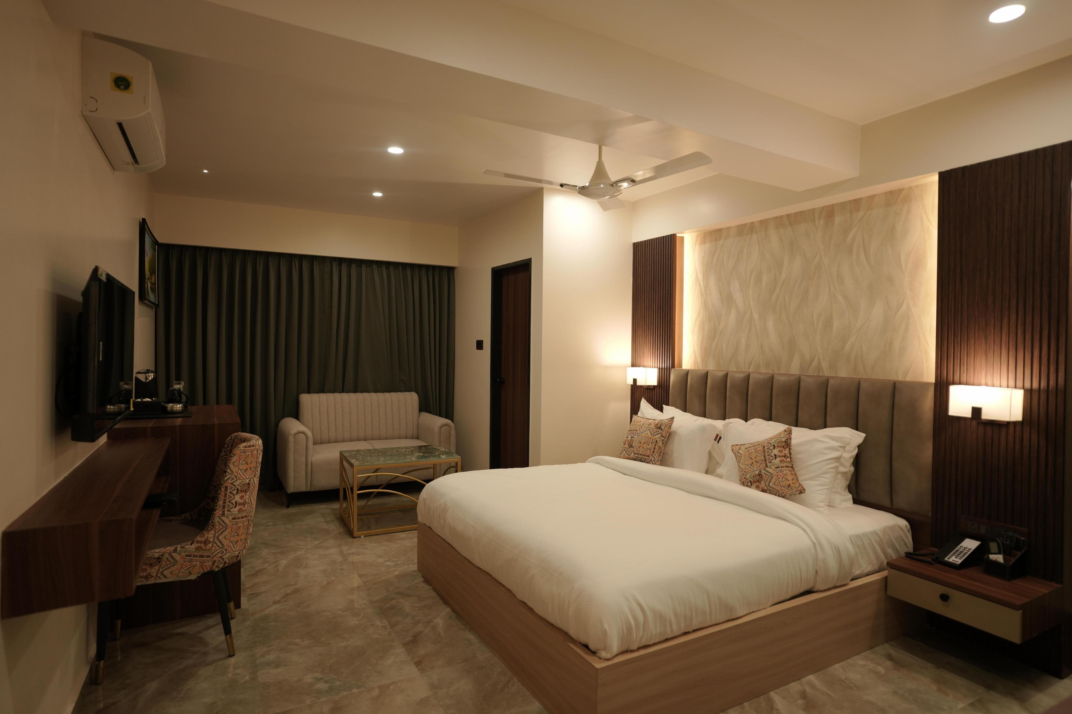 Light House Suites Room Type - Premium Executive AC