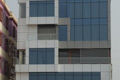 HOTEL KAUSTAV
