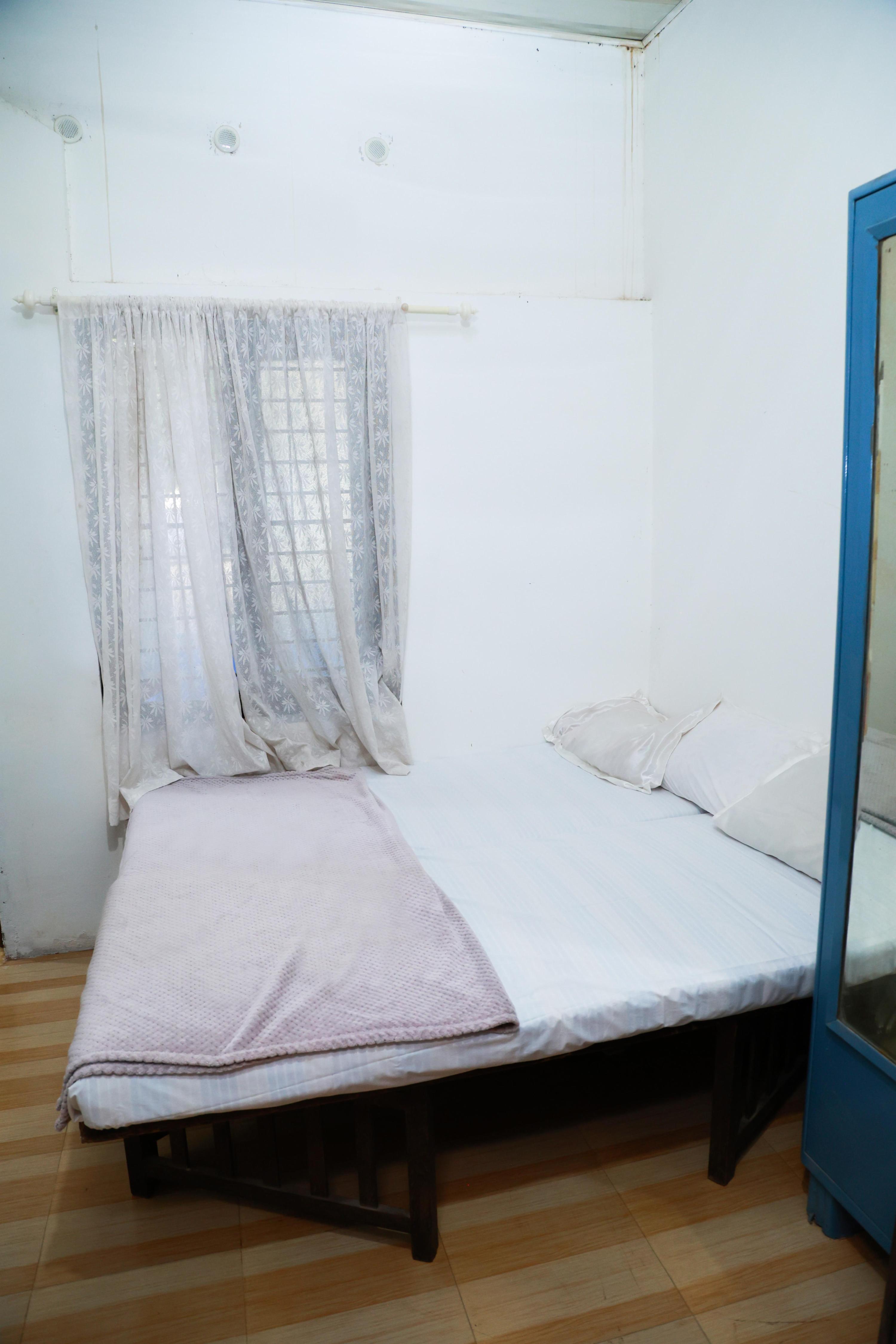 Tonys Heritage Villa Room Type - Standard Non AC Room