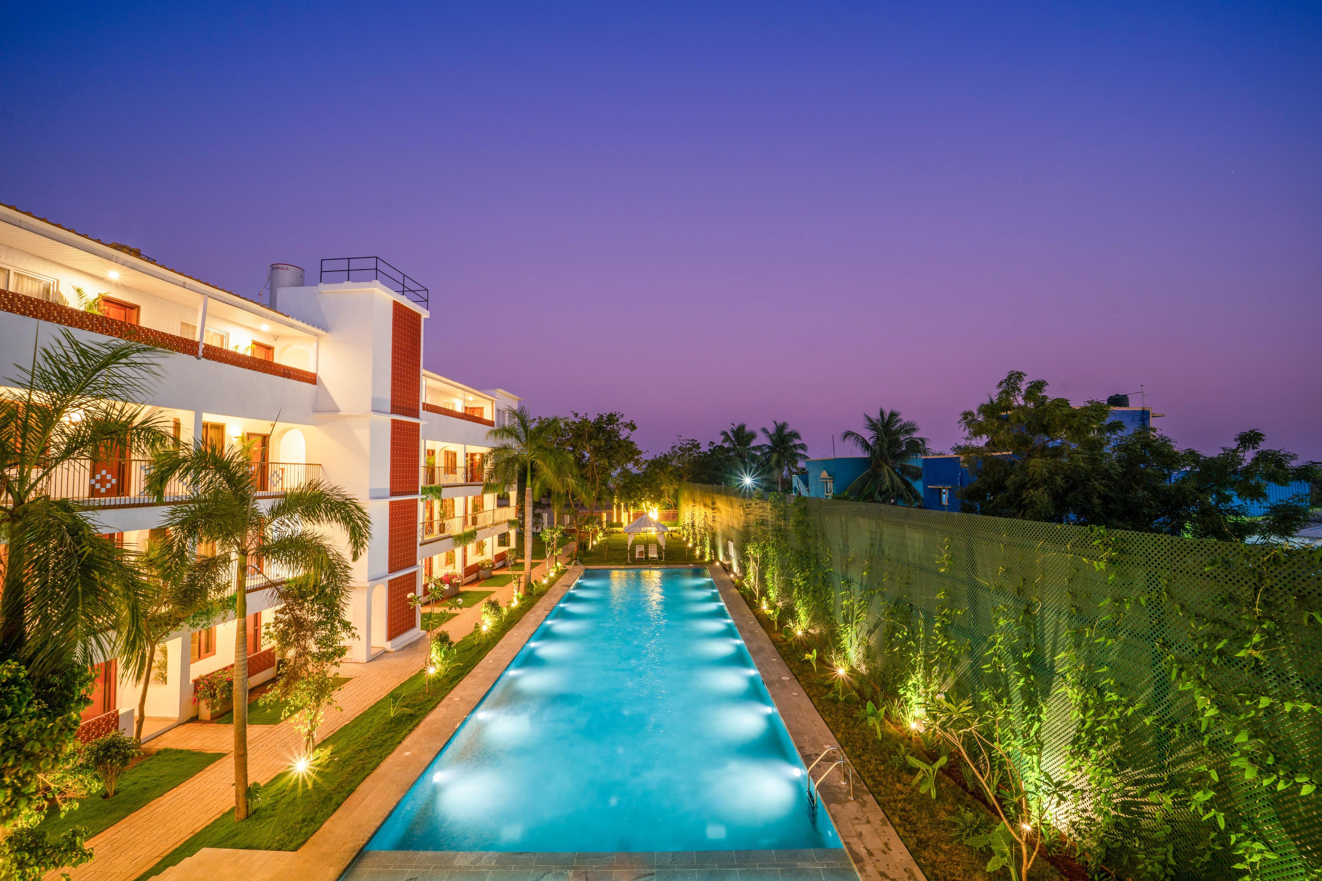 Madras Chronicle Bay Resort & Spa - Tap to explore photos