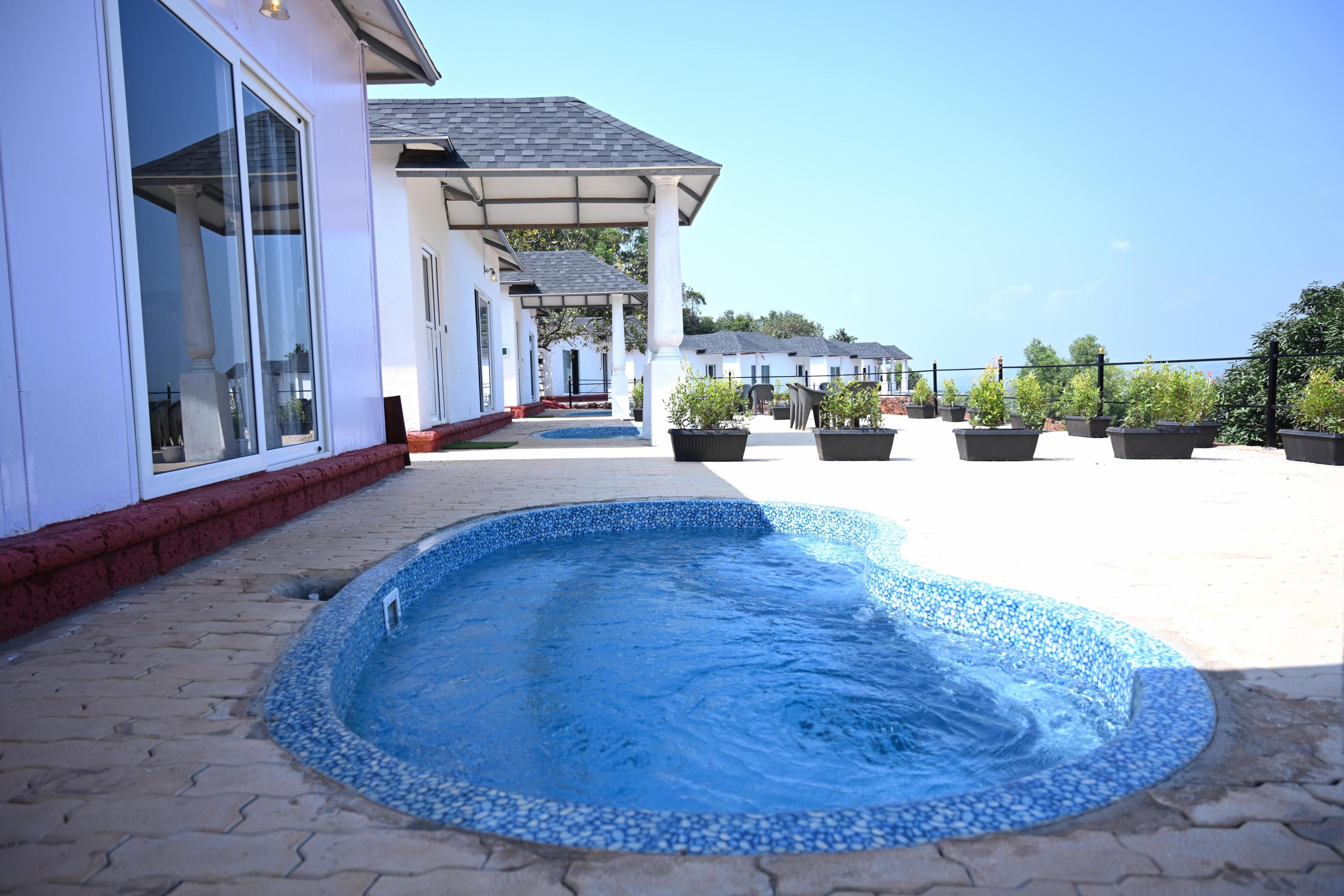 Revellers Resort Gokarna Room Type - Valley Vista Grande Suite with Private Pool