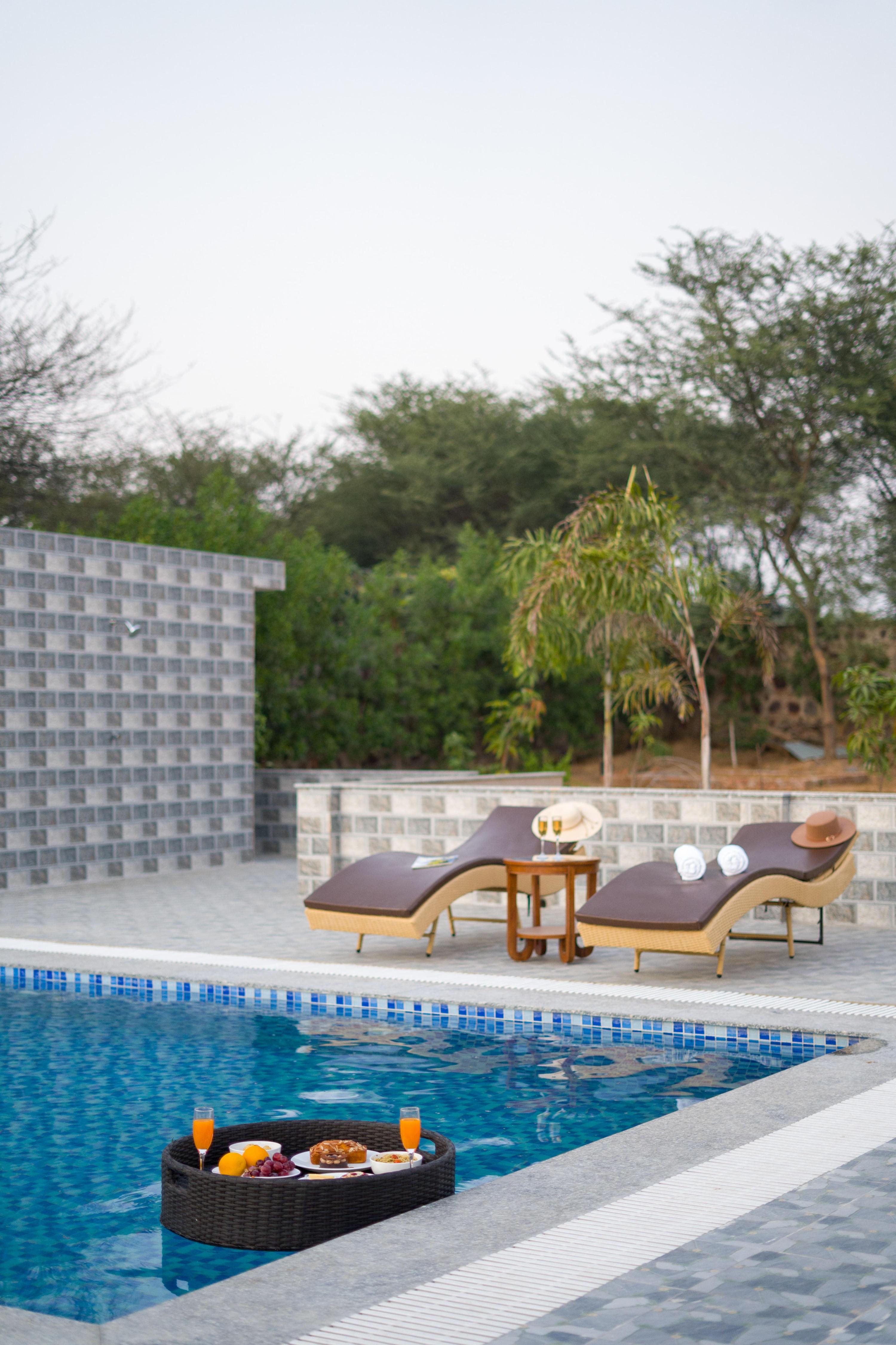 Blissful 5 BHK Villa with Pool - Tap to explore photos
