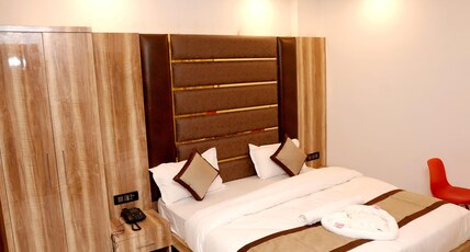 Hotel Silver Inn by Pentaura Room Type - Silver Classic Room