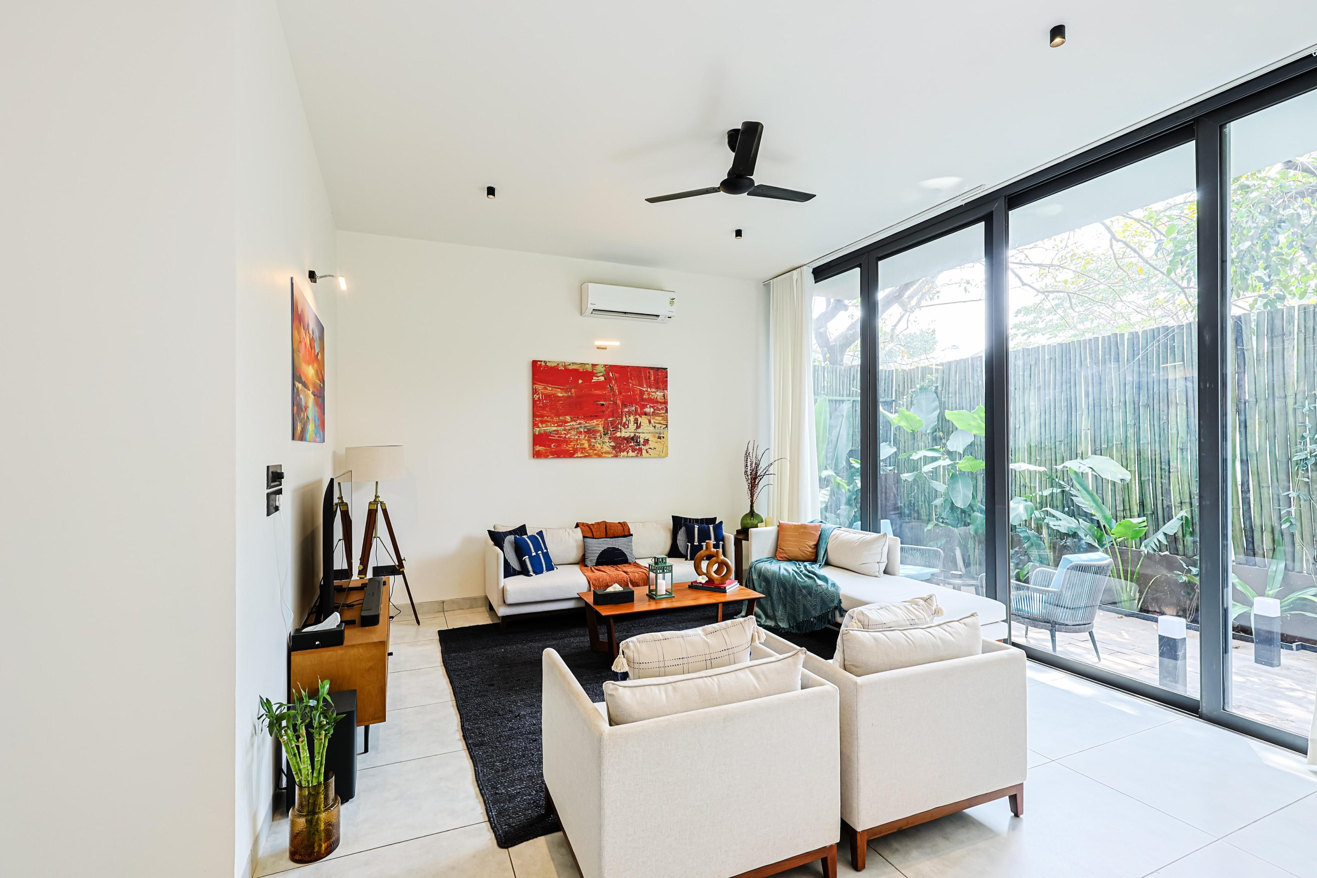Cosy 3 BHK Villa with Private Pool and Jacuzzi - Tap to explore photos
