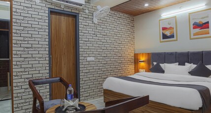 Hotel Magnum 2 Room Type - Deluxe Room