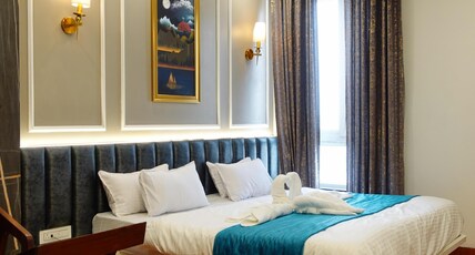 The Crown Leela Room Type - SUPER DELUXE