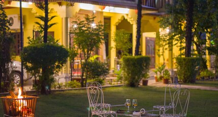 Luxurious 5 BHK Royalty Embedded Mansion Room Type - Luxurious 5 BHK Royalty Embedded Mansion