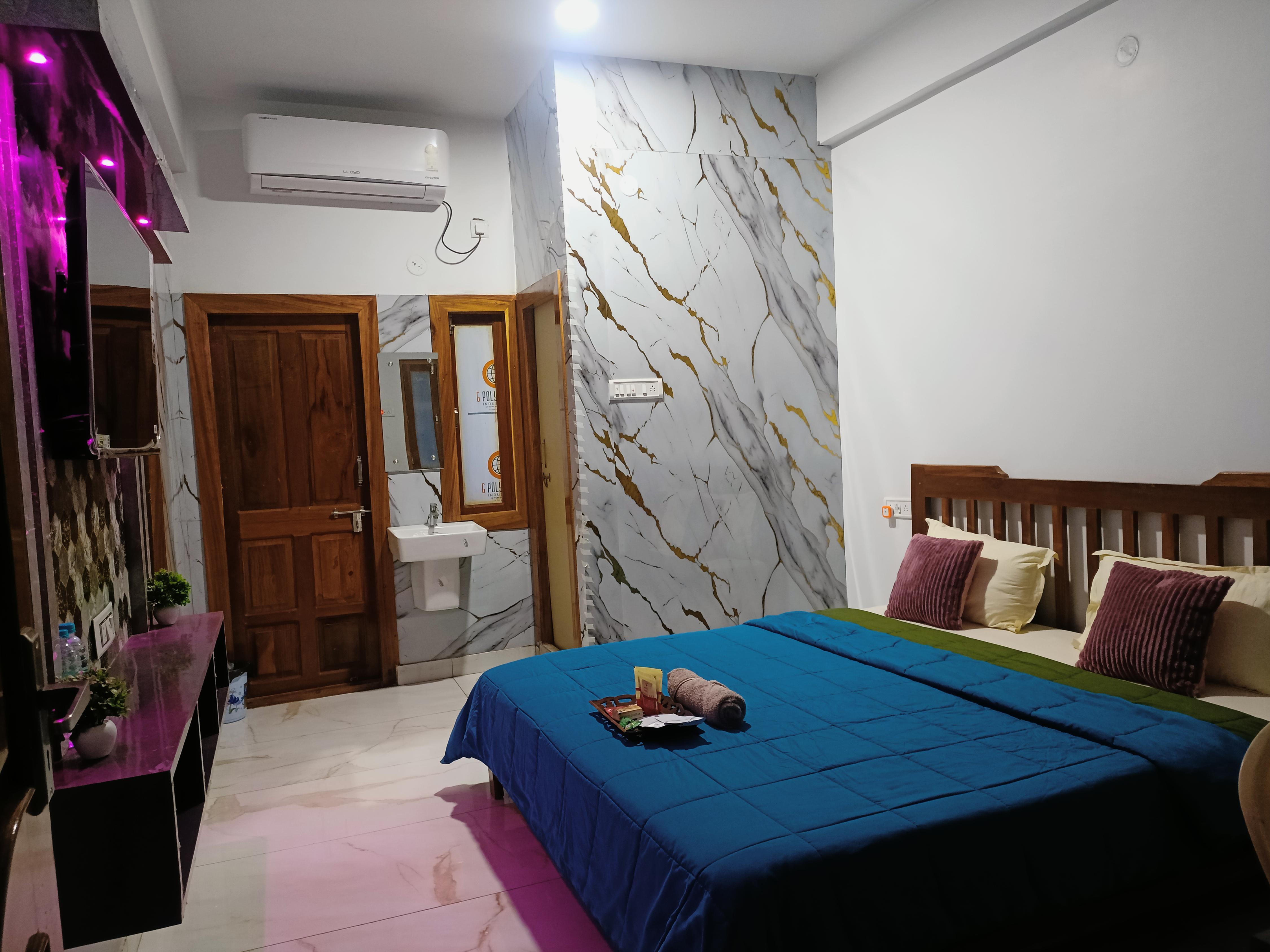 Hotel Meenakshi - Tap to explore photos