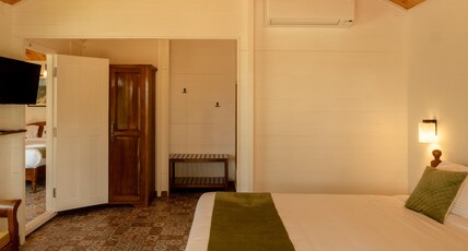 Zen By The Sea Room Type - Deluxe King Room with Garden View