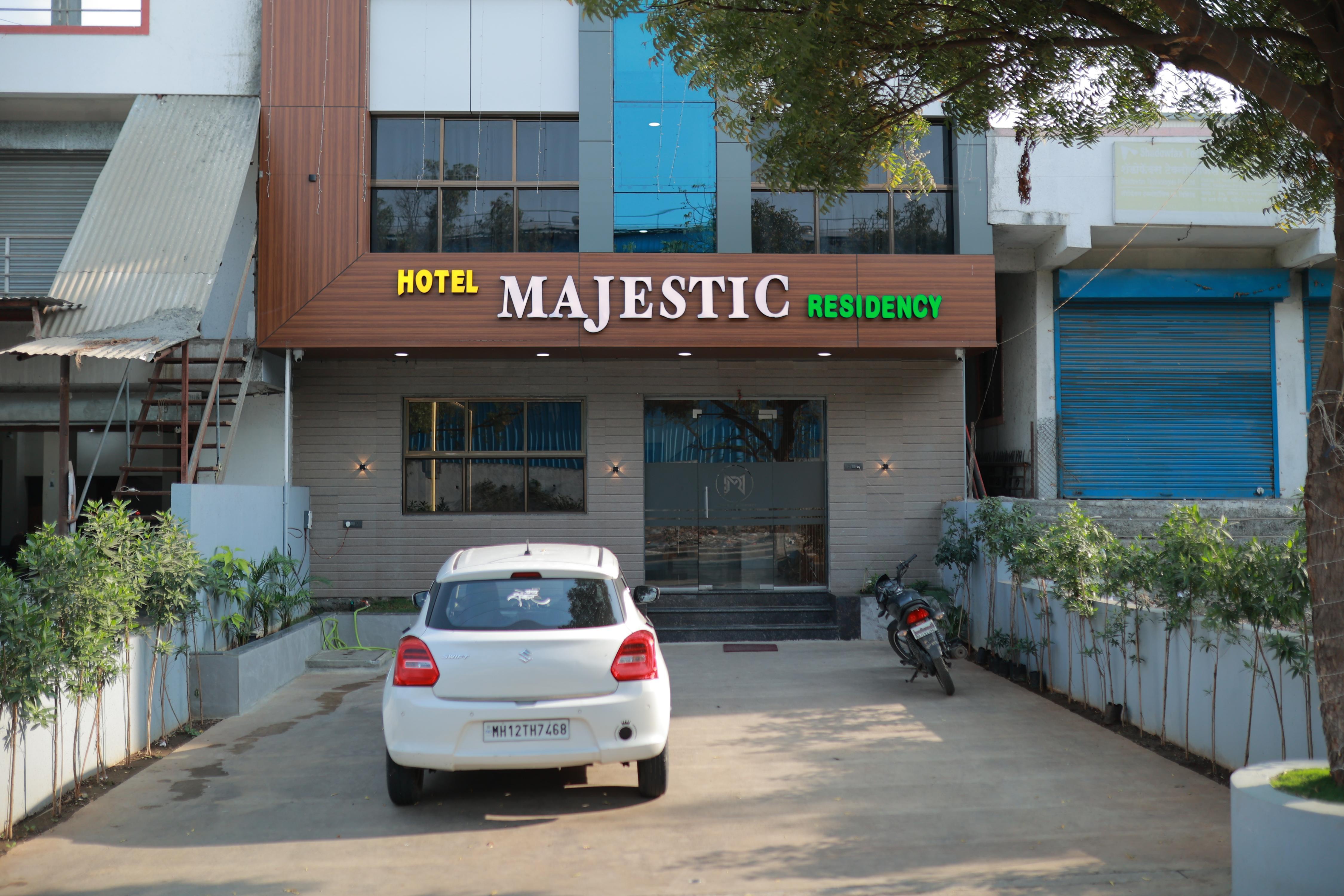Majestic residency - Tap to explore photos