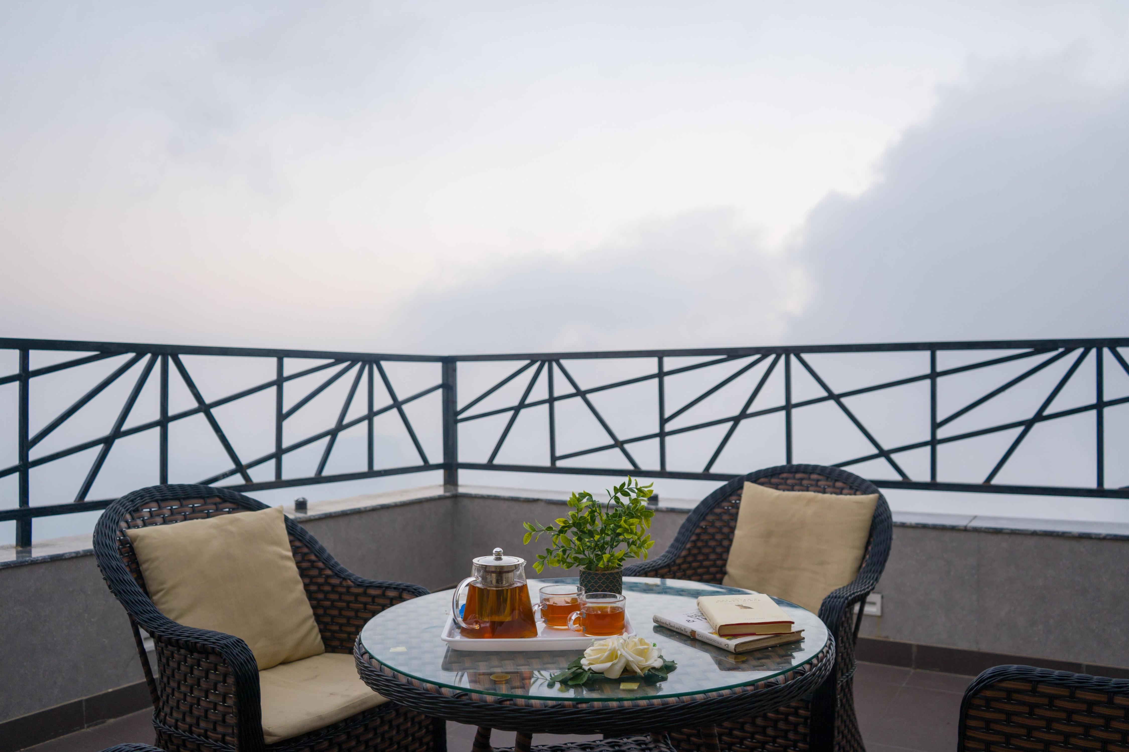 Luxurious 3 BHK Villa Fencing Forest and Hills - Tap to explore photos