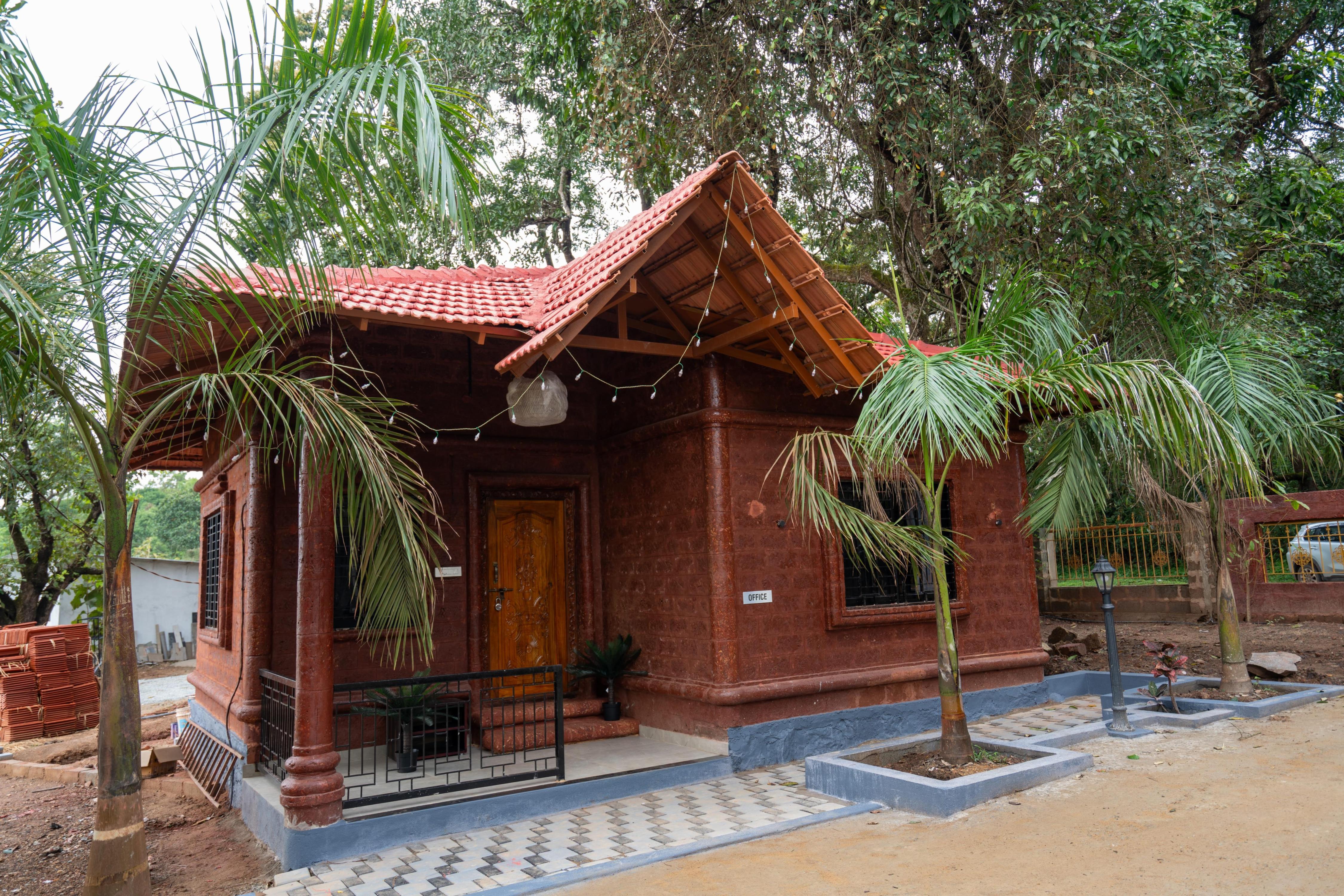 Ekaant Jungle Homestay - Tap to explore photos
