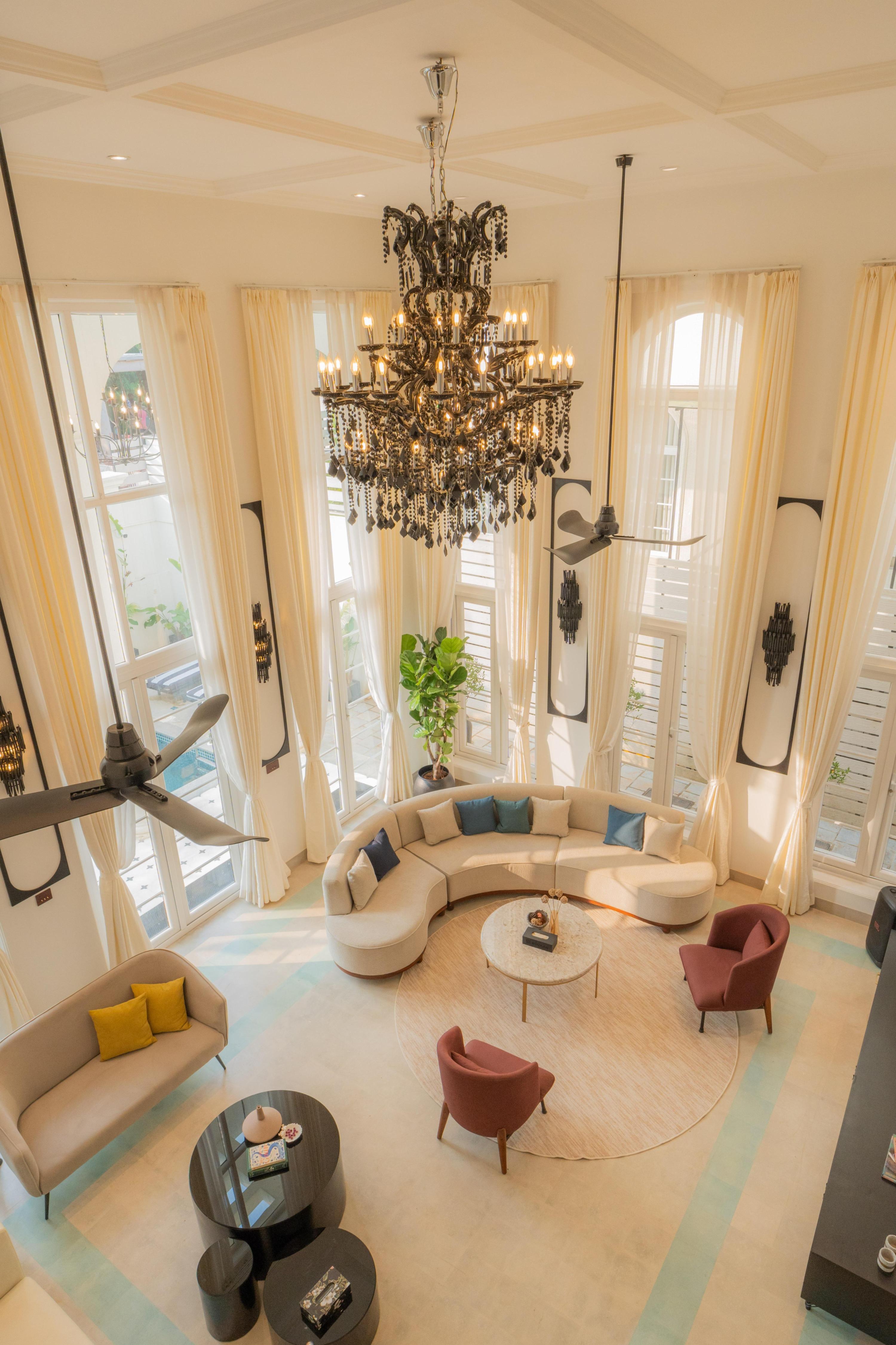 Lavish 4 BHK Villa with Private Pool & Palatial Interiors - Tap to explore photos