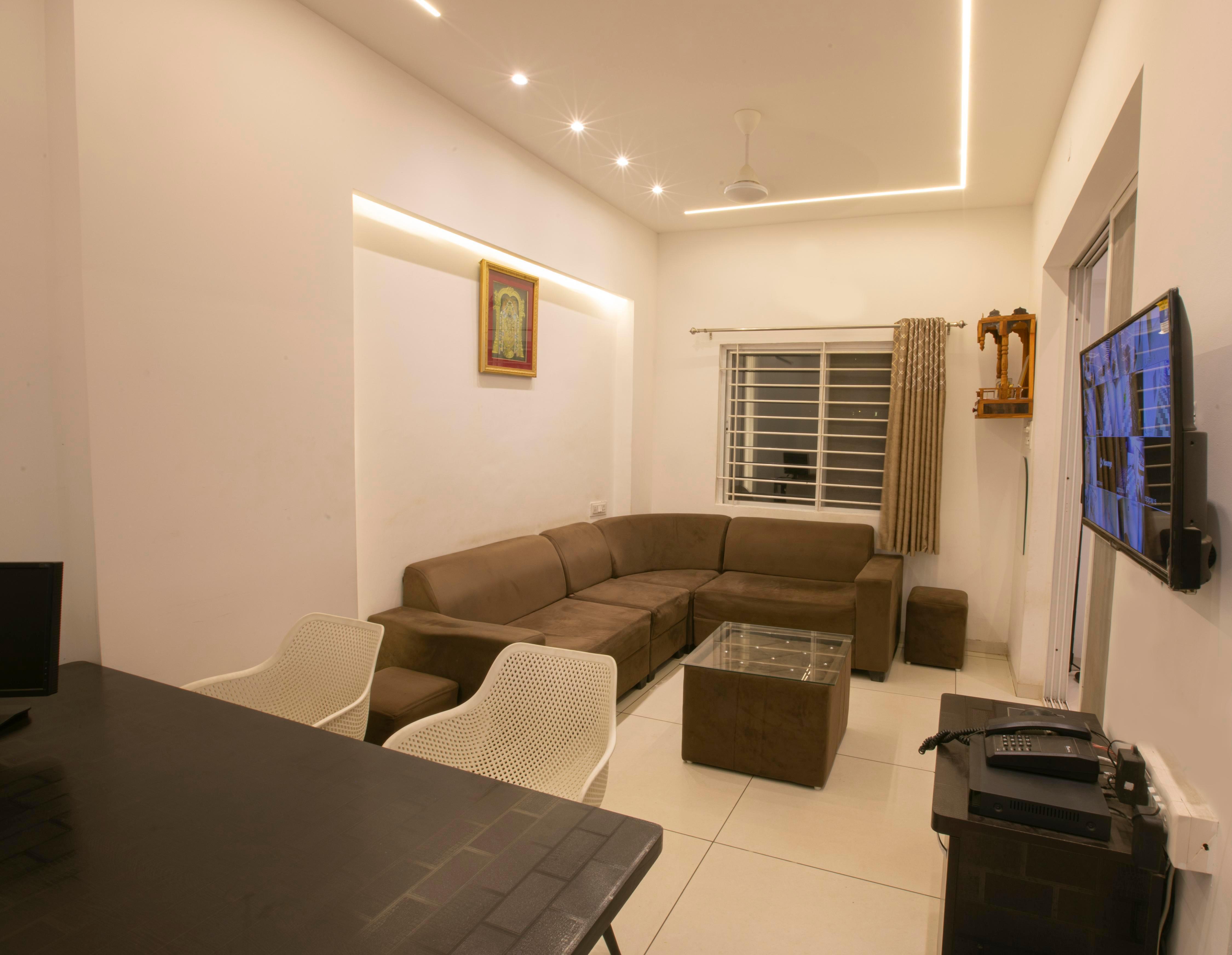 Vaatsalya Rooms - Tap to explore photos