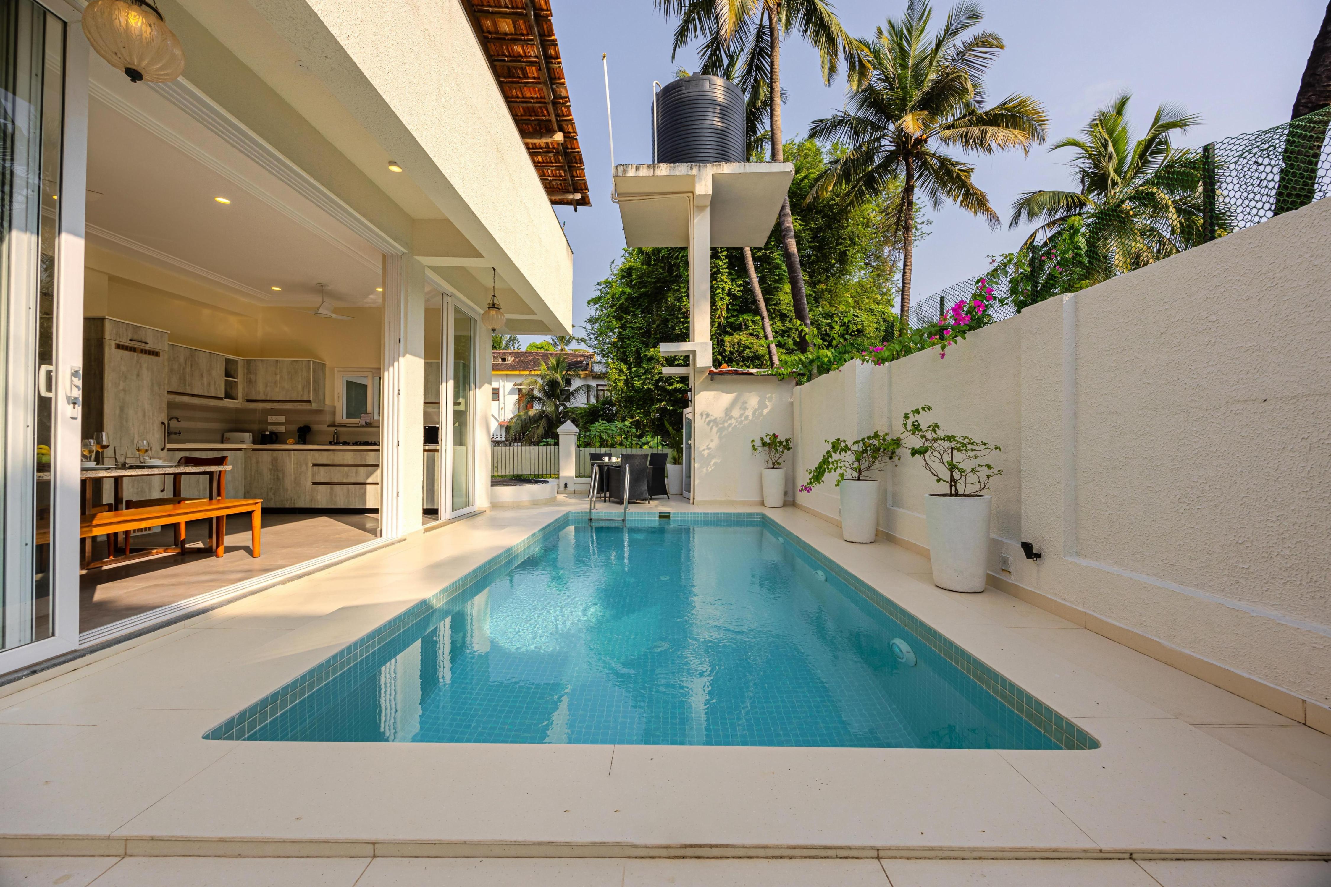 Luxurious 4 BHK Villa with Pool & Terrace - Tap to explore photos