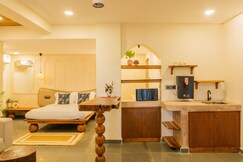 La Vaiencia luxury apartments - Siolim