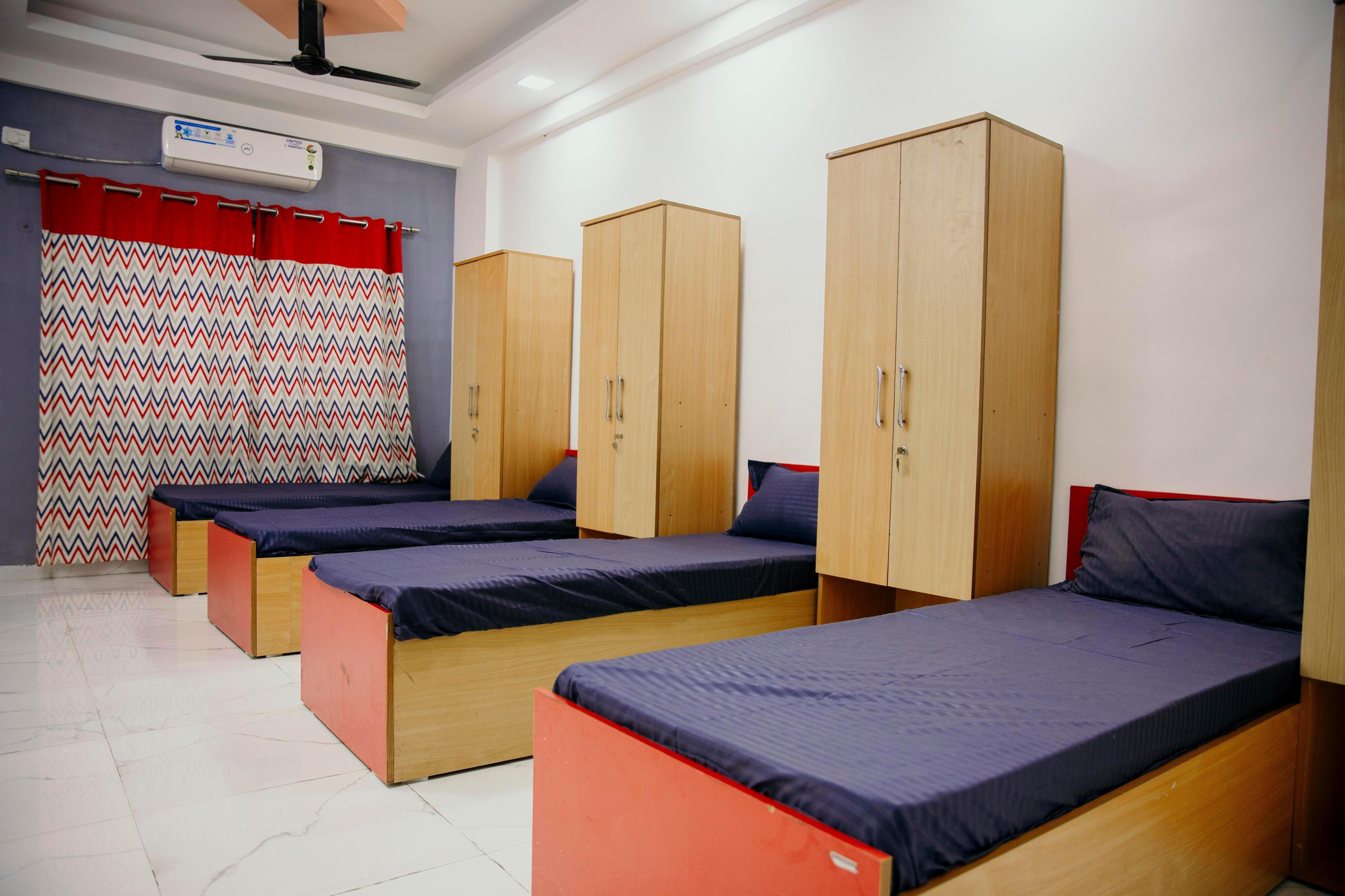 Smart Living Hostel - Tap to explore photos