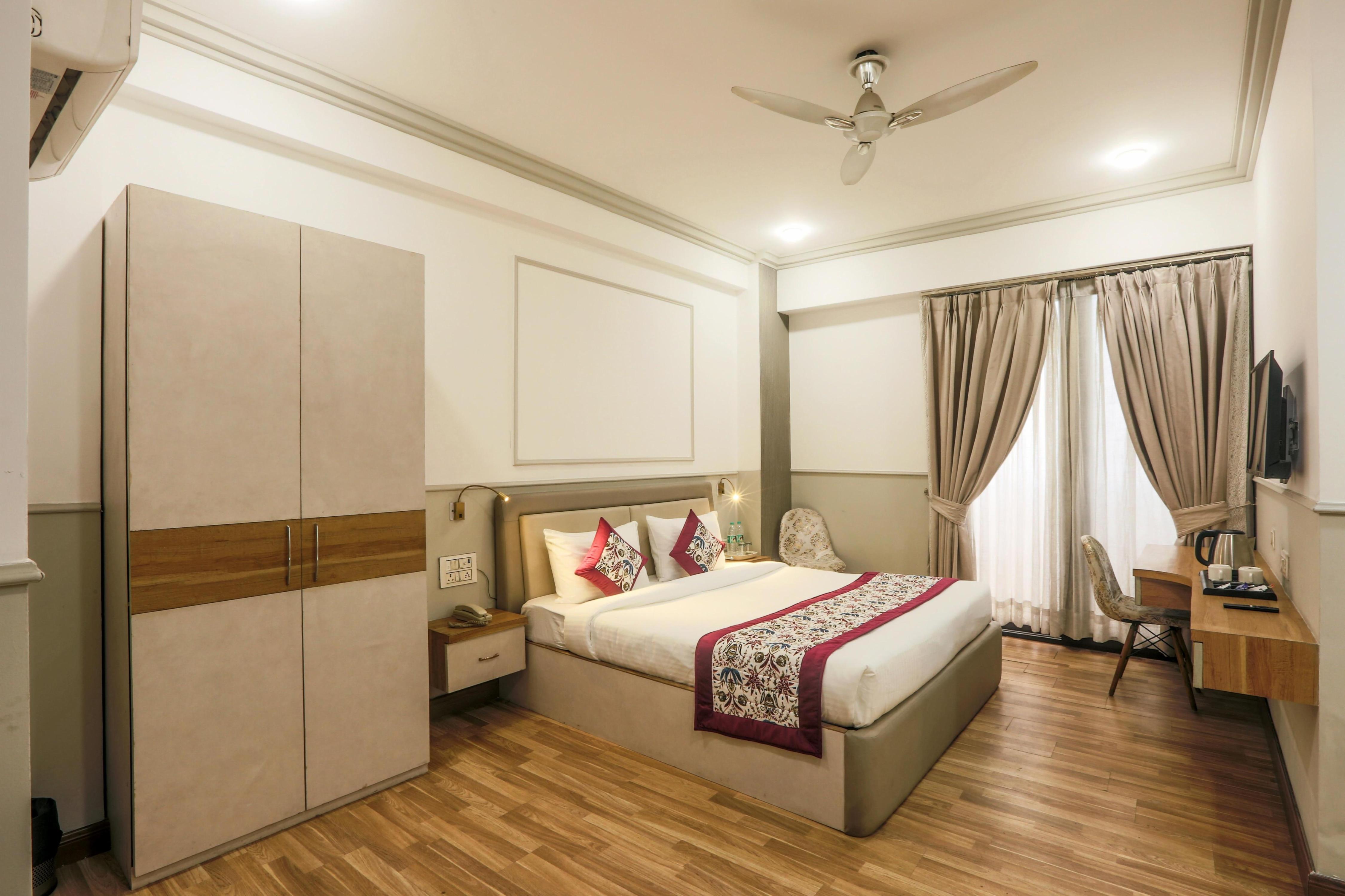 Hotel Emerald Suites & Banquet - Tap to explore photos