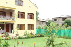 Khadim Villa