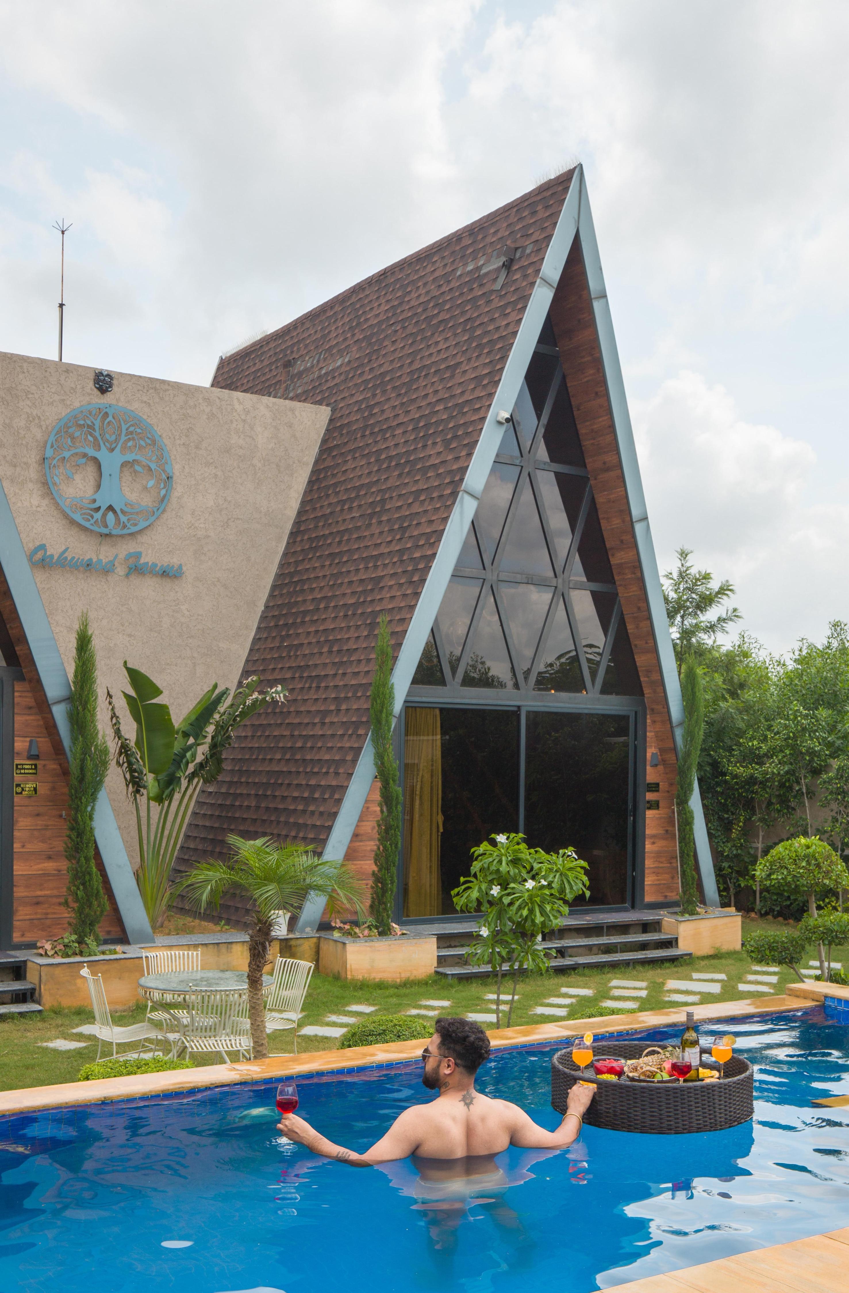 Aesthetic 2 BHK Cottage with Private Pool - Tap to explore photos