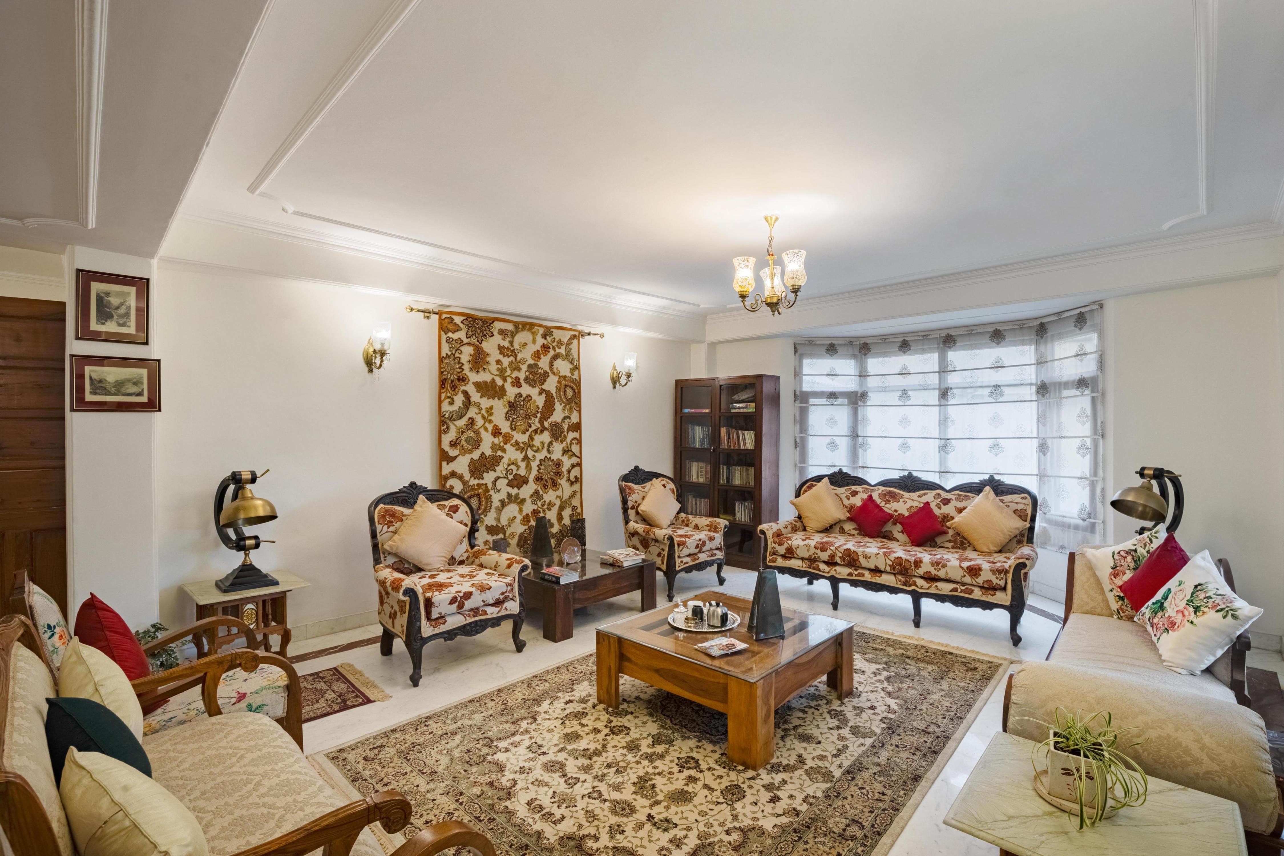 The Legacy 4 BHK Villa in Shimla - Tap to explore photos