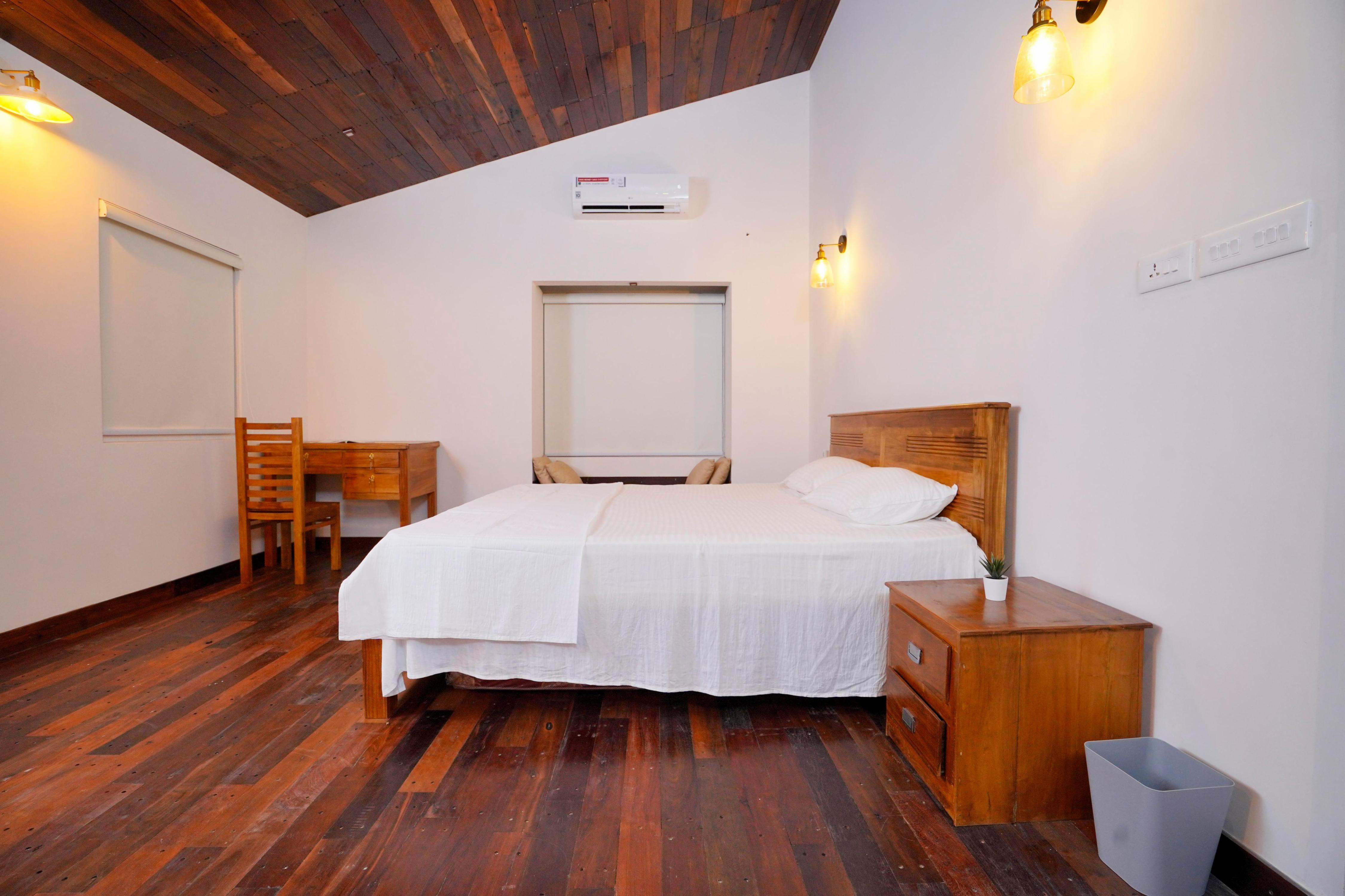 Riverside Guest House by Jellyfish Room Type - King Bedroom
