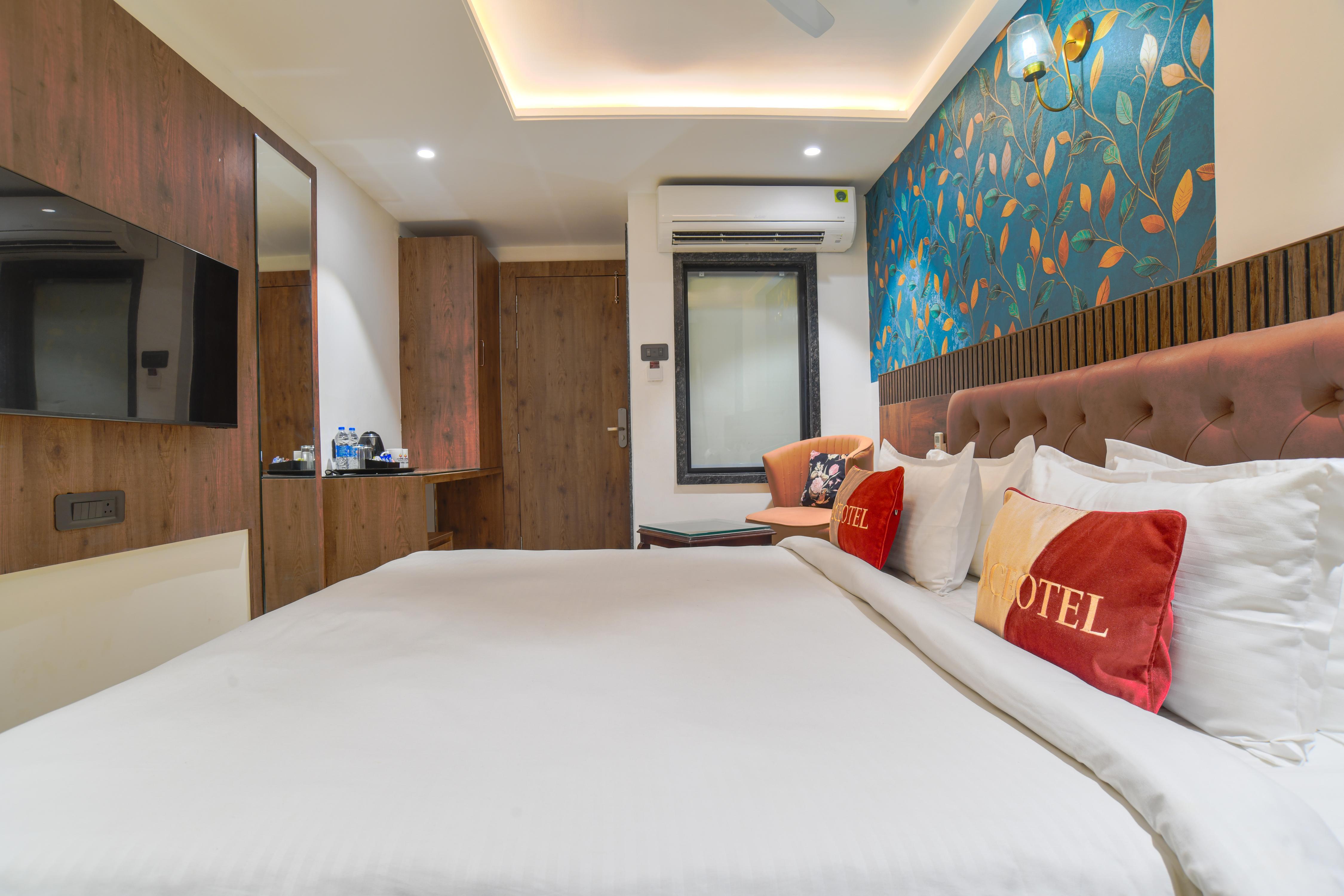 Hotel Guru Kripa - Tap to explore photos