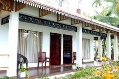 Riverview villa Alappuzha
