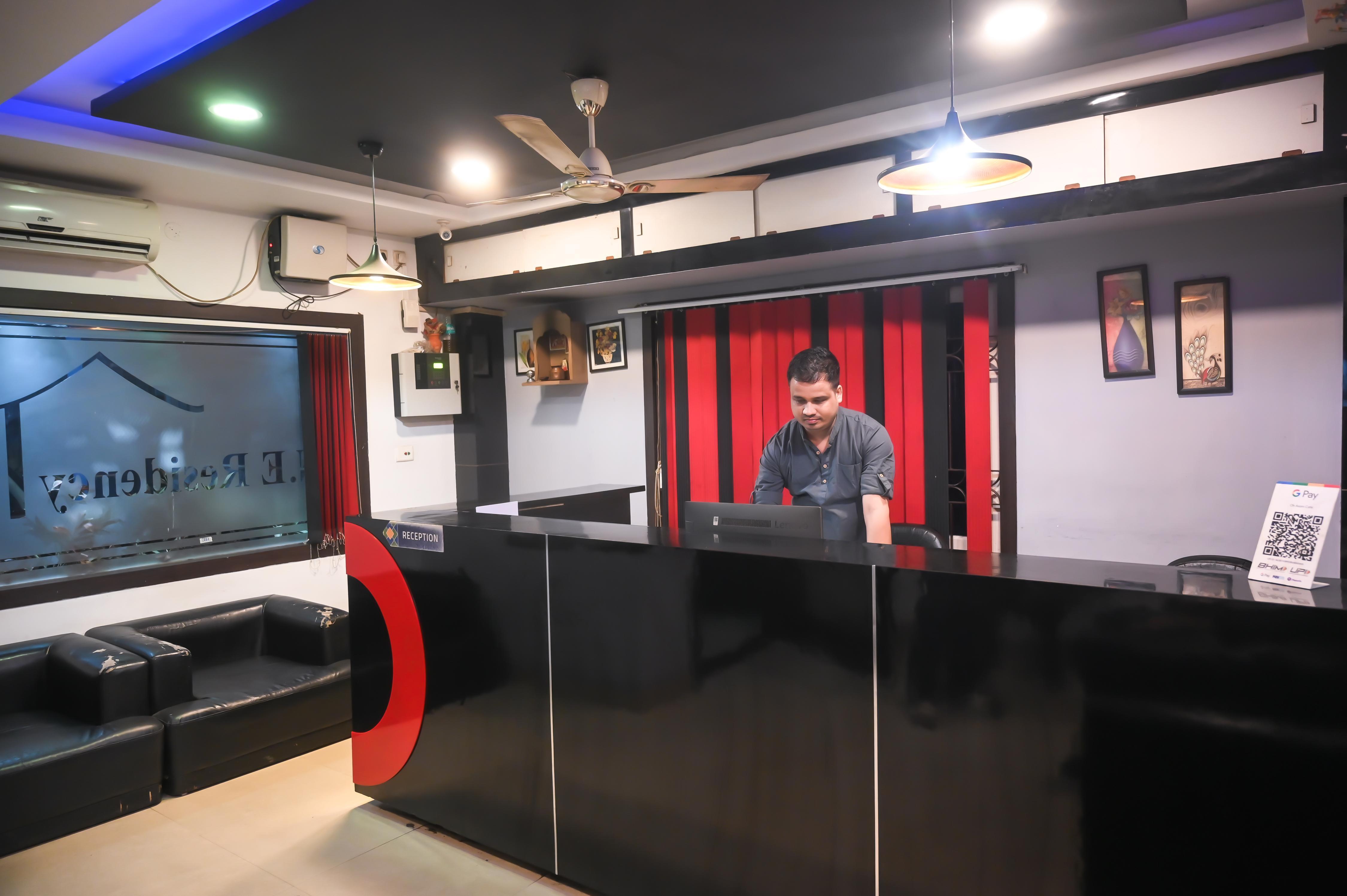 Rudra Stay Near Zoo Road