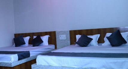 Hotel Shiv Shakti palace Room Type - Super deluxe Room