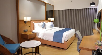 Ramada Encore by Wyndham Viramgam Room Type - Accessible Room, 1 King Bed
